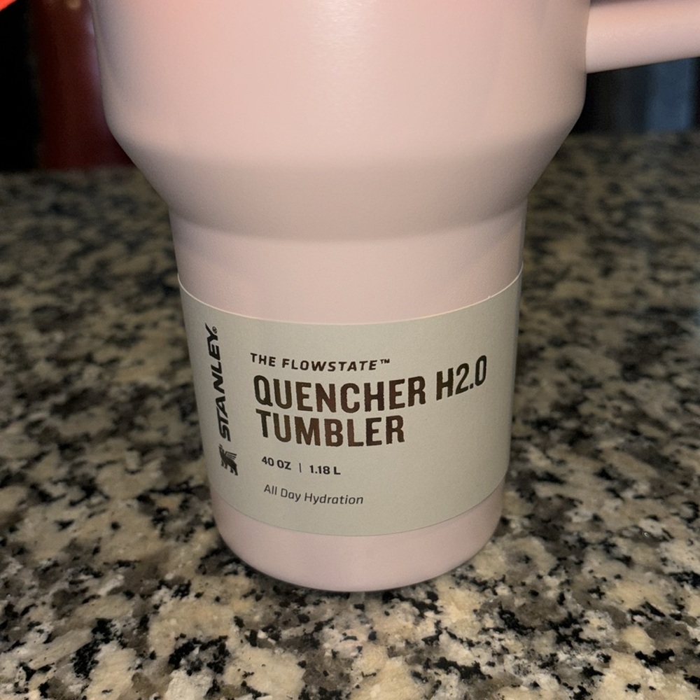 NWT Stanley Quencher H2.0 Tumbler The Flow State” 40oz All Day Hydration Lt Pink - Picture 4 of 10